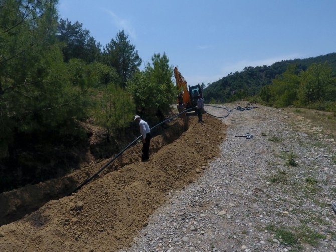 Antalya Manavgat’ta içme suyu hatları yenileniyor