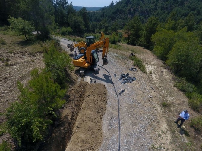 Antalya Manavgat’ta içme suyu hatları yenileniyor