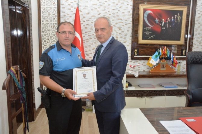 Antalya’da başarılı Polisleri Ödüllendirildi