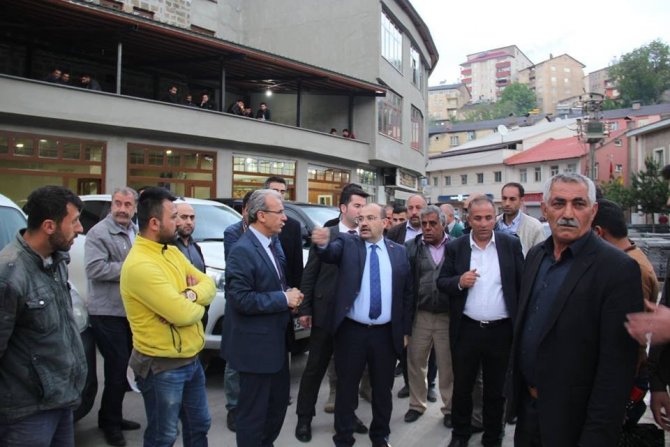 Bitlis’te sokak sağlıklaştırma çalışmaları devam ediyor