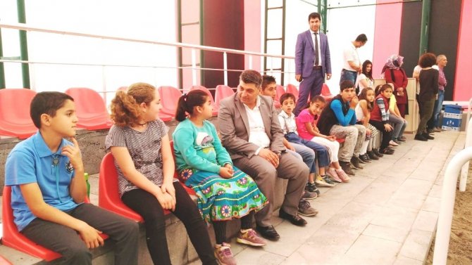 Diyarbakır'da öğrenciler hem eğleniyor hem öğreniyor