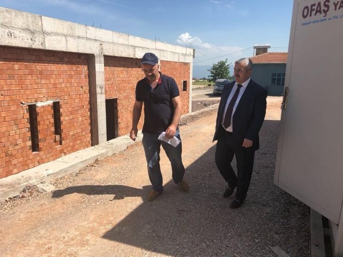 Körfez Belediye Başkanı İsmail Baran çalışmaları yerinde inceledi