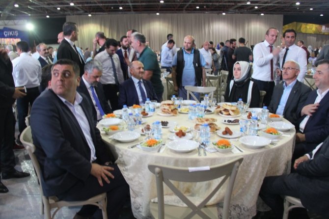 Başbakan Yardımcısı Fikri Işık: Kudüs'te barış istiyoruz