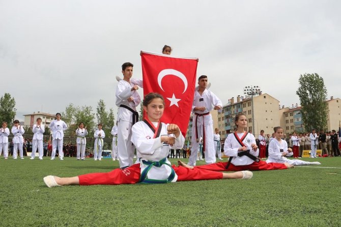 Oltu’da 19 Mayıs coşkusu 19 Mayıs 2018