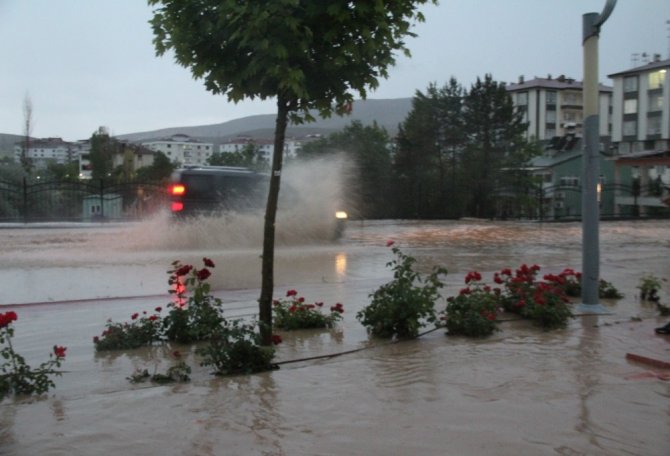 Elazığ’da sağanak etkili oldu 21 Mayıs 2018