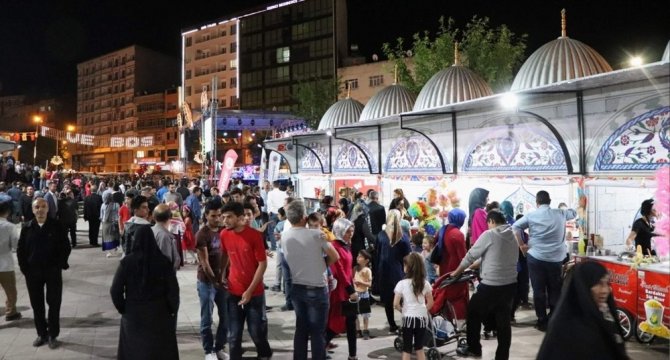 Siirt’te Ramazan dolu dolu geçiyor