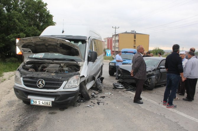 Tekirdağ’da trafik kazası: 5 yaralı var