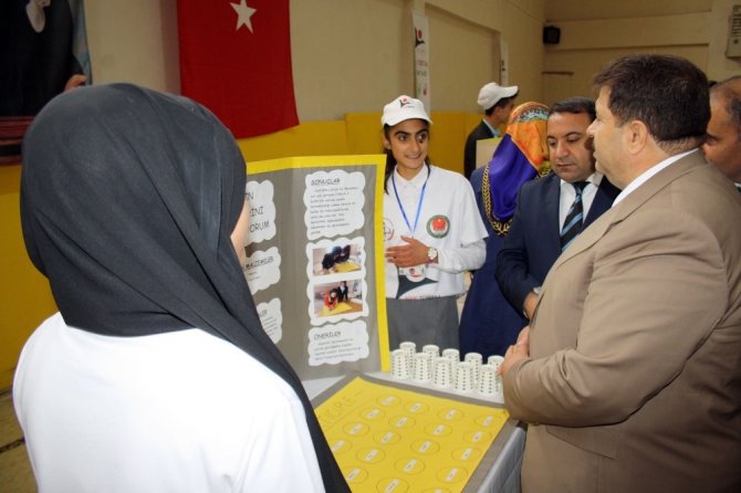 Ağrı’da TUBİTAK Bilim Fuarı yapıldı