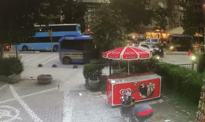(Özel) İstanbul’da feci motosiklet kazası