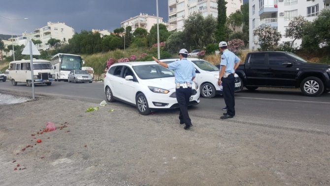 Kuşadası’nda trafik kazası; 1 yaralı