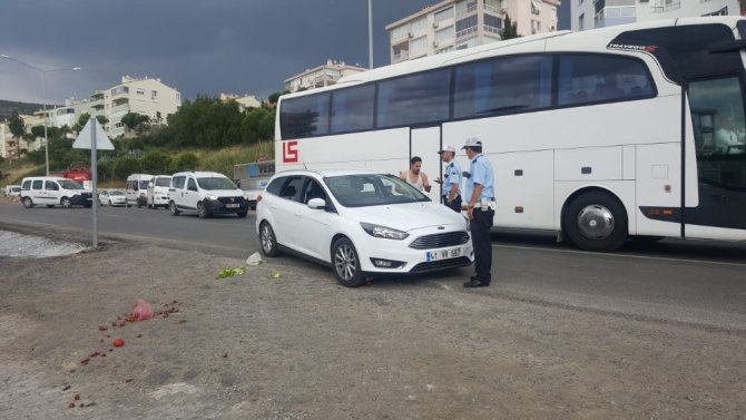 Kuşadası’nda trafik kazası; 1 yaralı