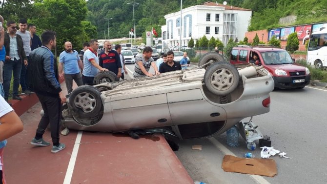 Zonguldak'ta takla atan otomobilden burnu bile kanamadan çıktı