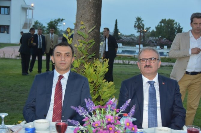 Antalya' da Şehit Aileleri ve Gaziler iftarda buluştu