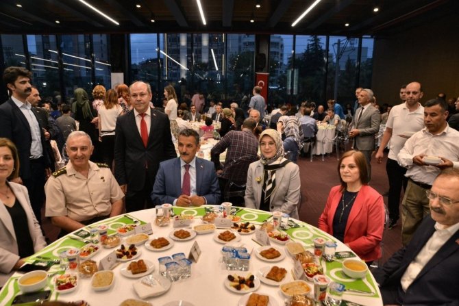 Samsun'da Şehit aileleri ve gaziler iftarda buluştu