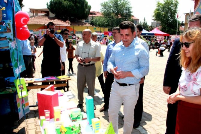 Sarıgöl'de Öğrenciler buluşlarını sergiledi