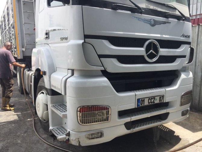 Adana’da kaçak akaryakıt operasyonu düzenlendi.