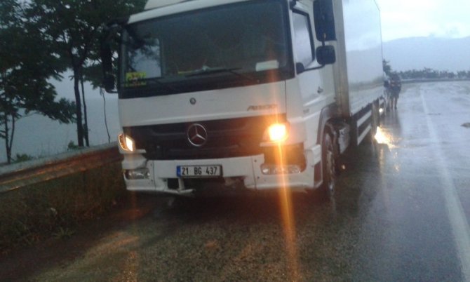 Elazığ’da trafik kazası:3 yaralı var