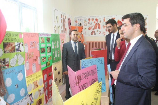 Malazgirt’te yılsonu sergisi