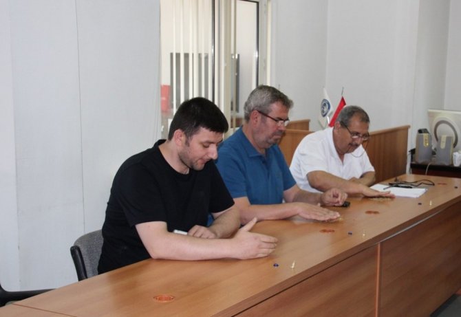 Çanakkale'de ilk mahsul buğdayı satıldı