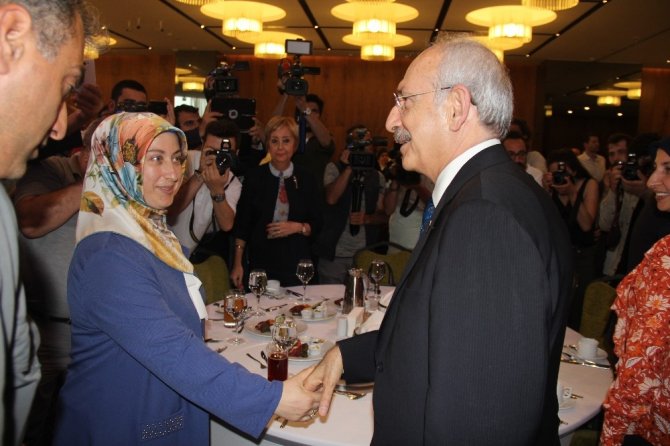 Kılıçdaroğlu: “Yurt dışındaki vatandaşlarımız niye milletvekilleri olamıyorlar”