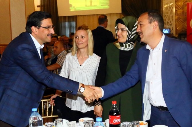 Şehadet şerbeti içen şehit yakınlarına iftar