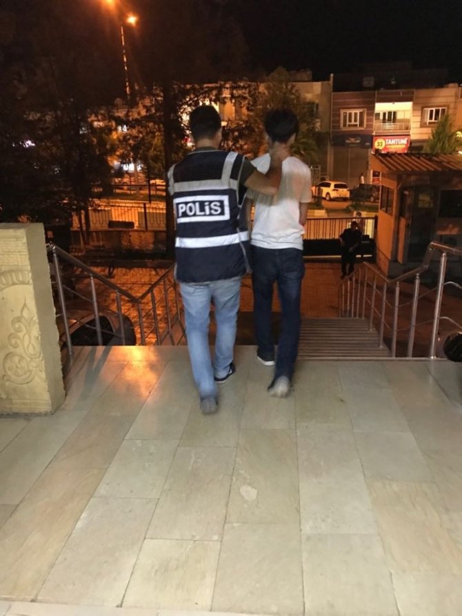 Suçüstü yakalanan kablo hırsızları tutuklandı