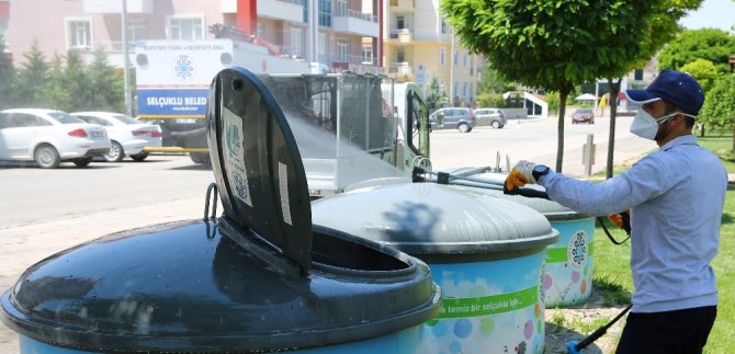 Konya Selçuklu’da 24 ekiple ilaçlama çalışması yapılıyor