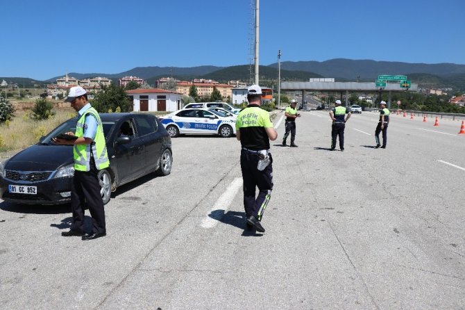 Bolu'da bayram öncesi trafik önlemleri alındı
