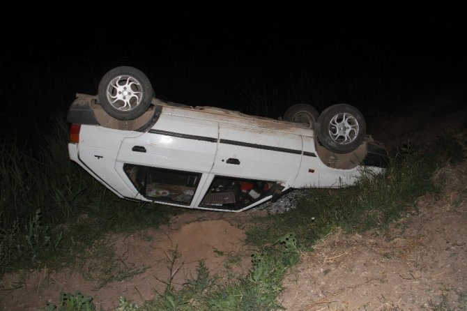 Konya'da otomobil kavşakta çarpıştı: 8 yaralı