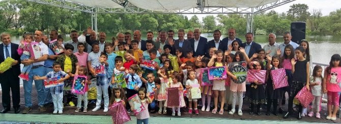 Kayseri'de çoçukların bayram coşkusu