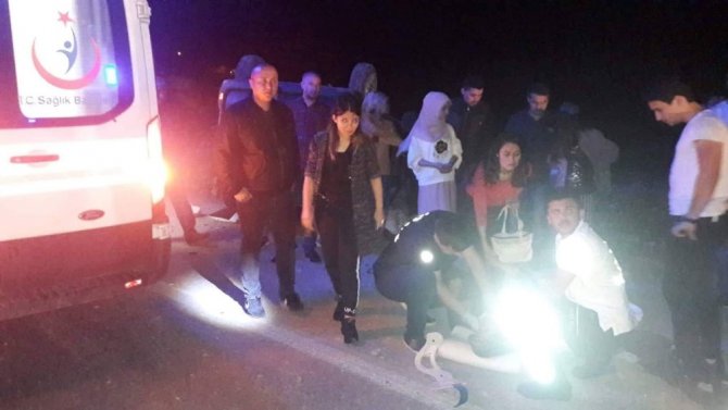 Zonguldak’ta direksiyon hakimiyetini kaybetti 5 yaralı...