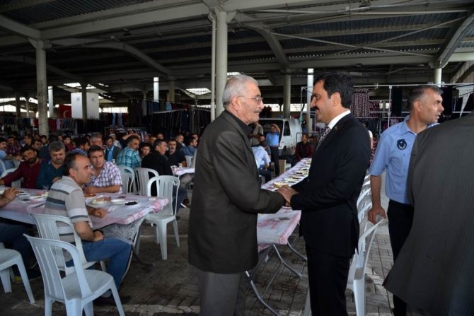 Bahçeci: "Recep Tayyip Erdoğan’a diz çökertmeye çalışanlar Hüsrana Uğrayacaklar