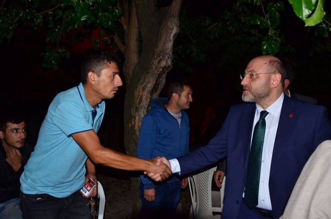 Çetinbaş, "Millet kırathaneleri'nin, gençlerin buluşacağı ortam olucak"