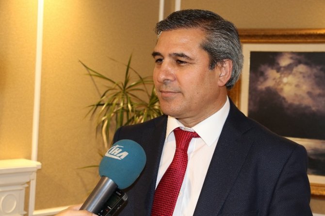 Ertan: "Cumhurbaşkanı Erdoğan dünyada beden dilini en iyi kullananlardan biri"