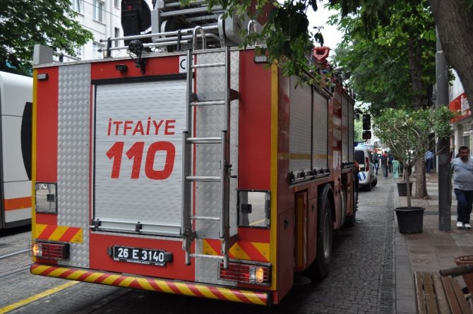 Eskişehir’de yangın paniği