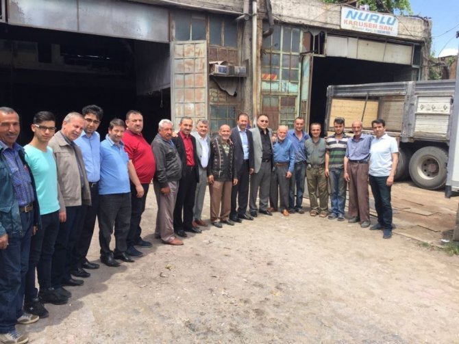 Yücel Menekşe sanayi esnaflarını ziyaret ediyor