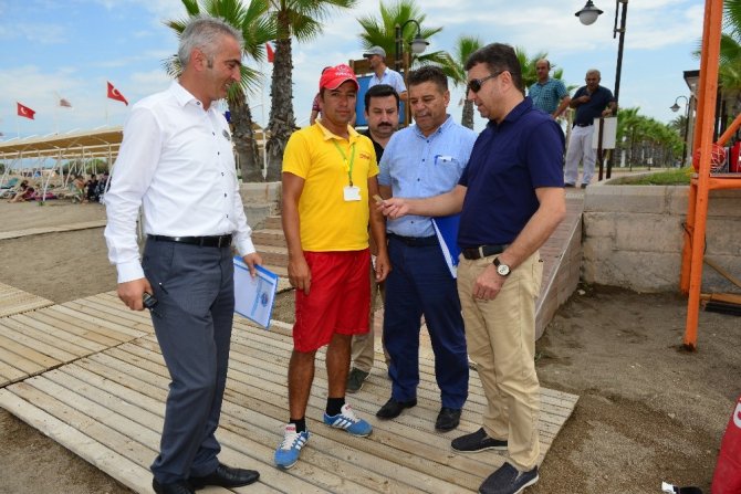 Kumluca’da yüzme alanları denetlendi