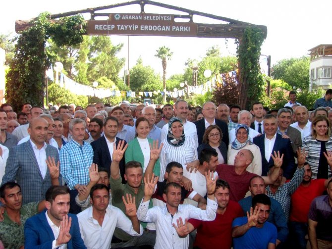 Bakan Gül’den Arabanlılara 24 Haziran teşekkürü