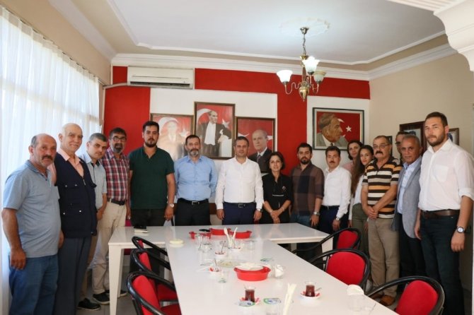 AK Parti’den MHP İl Başkanlığına teşekkür ziyareti