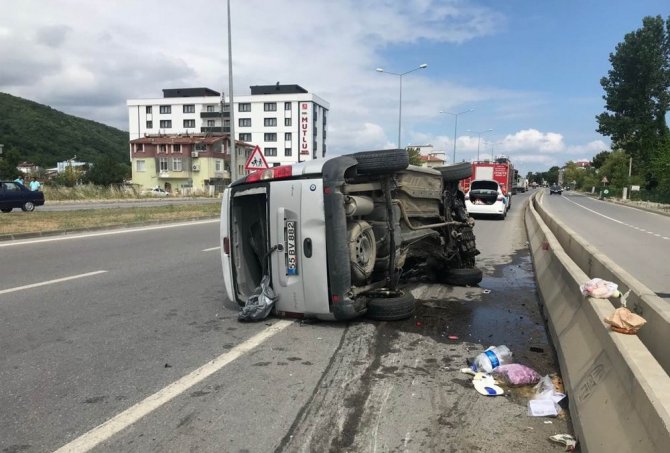 Samsun’da dehşet trafik kazası arablar devrildi!