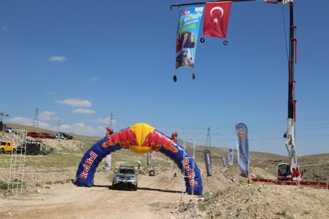 Off Road Tutkunları Niğde’de Buluştu