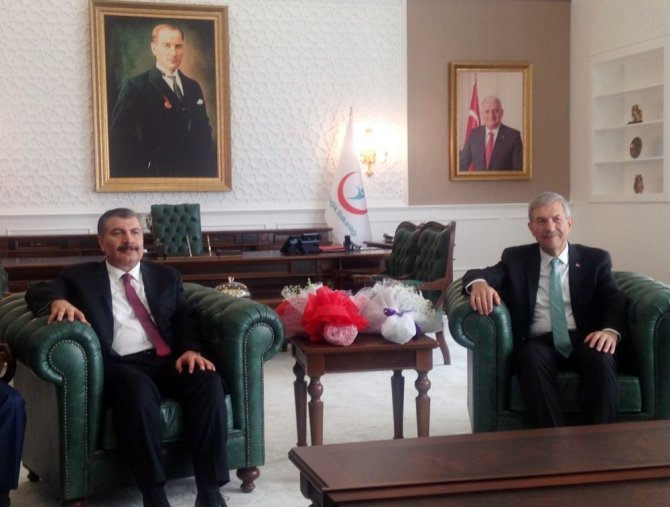 Sağlık Bakanlığında devir teslim töreni