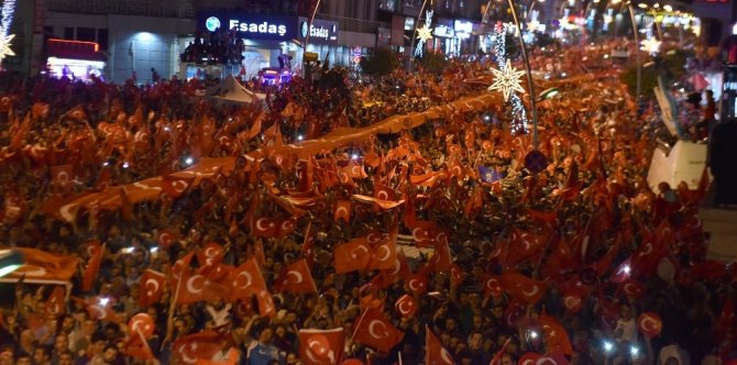 Başkan Sekmen’den 15 Temmuz Demokrasi ve Milli Birlik Günü Mesajı