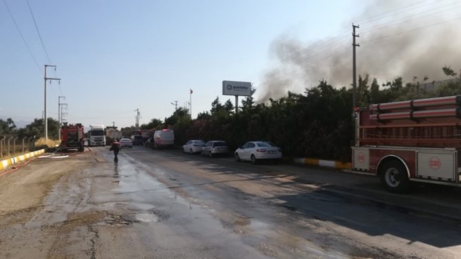 Tekstil fabrikasında büyük yangın