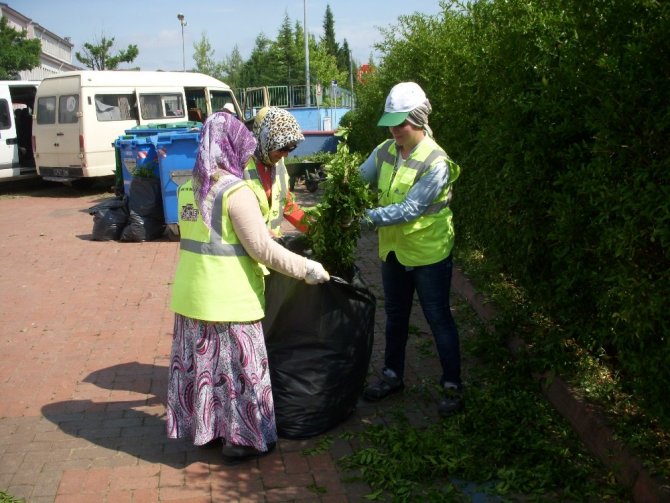 Kartepe’de çevre düzenlemeleri devam ediyor