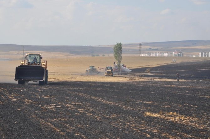 Sorgun’da ekili tarım arazisinde yangın çıktı