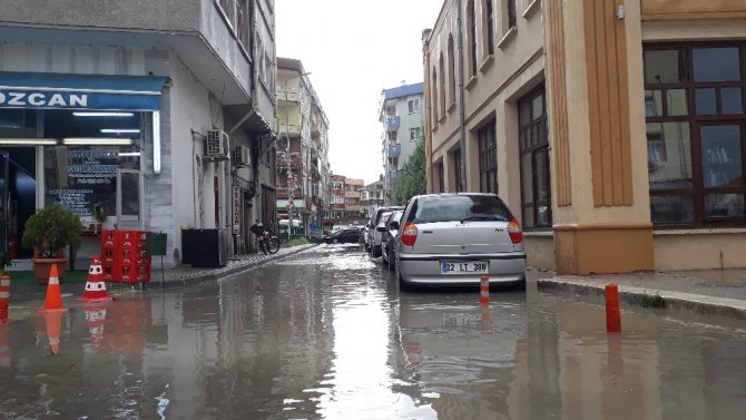 Edirne’de sağanak yağış