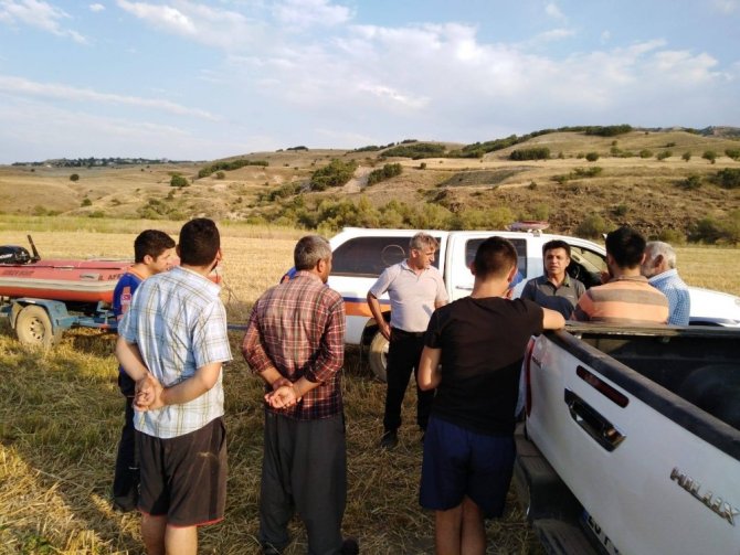 Mahsur kalan hayvanlar kurtarıldı