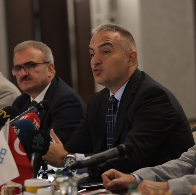 "Hedefimiz kişi sayısı değil, turizm gelirlerinin GSMH’deki payın yüzde 4’ten 8’e çıkartılması"