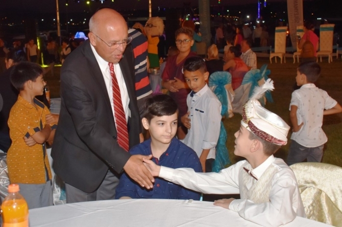 3. Geleneksel Sünnet Şöleni büyük coşkuya sahne oldu